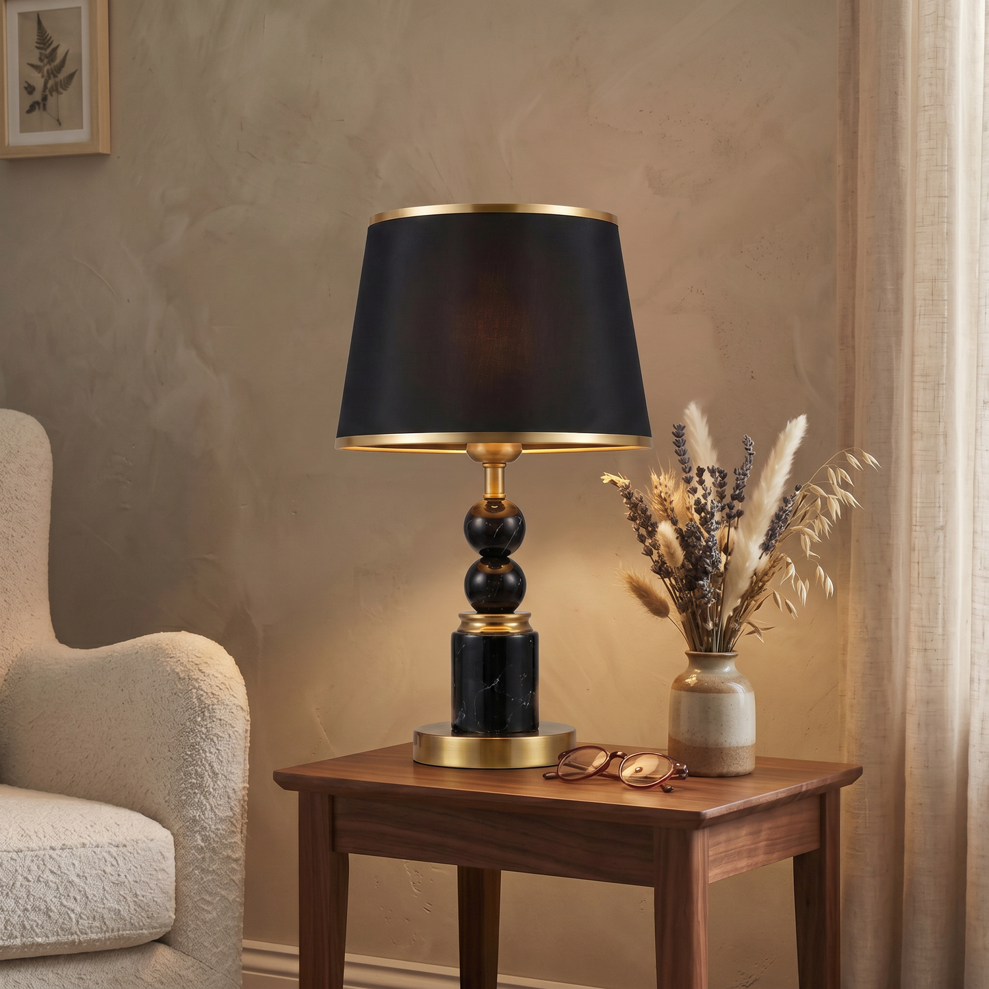 Lampe de table Onyx – Lampe décorative noire et or avec abat-jour en tissu