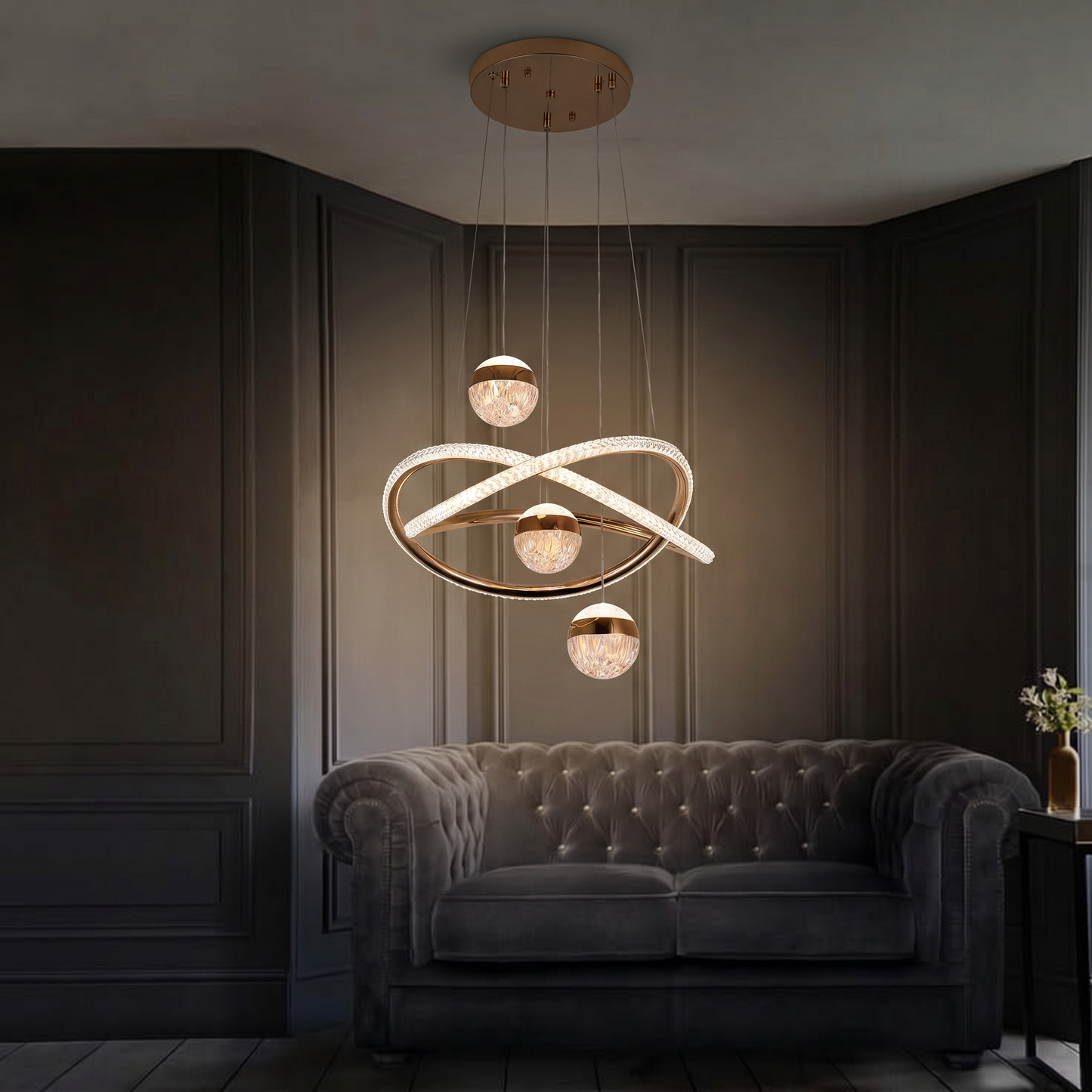 Lustre Celeste Orbit – Suspension LED Dorée avec Boucle Infinie & Design Globe en Cristal